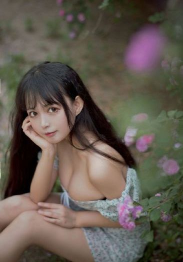 美女户外勾搭放牛老头视频在线_BD国语全集免费观看