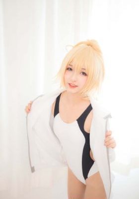 国产va亚洲ⅴ日韩v欧美_2019国语AV首页